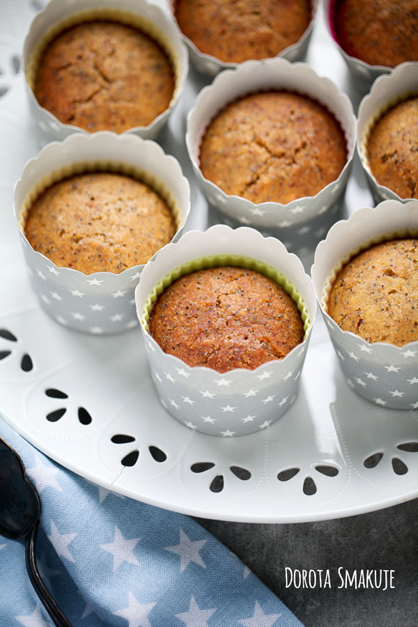 Bezglutenowe muffinki makowe Bezglutenowe muffinki makowe