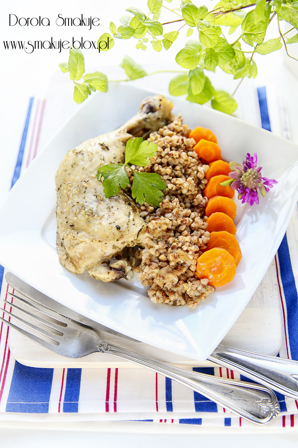 Kurczak na parze w ziołach dalmatyńskich