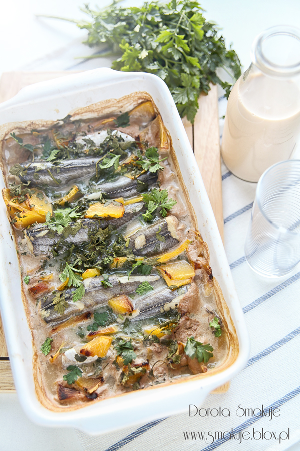 Ryba pieczona z dynią w sosie orzechowym