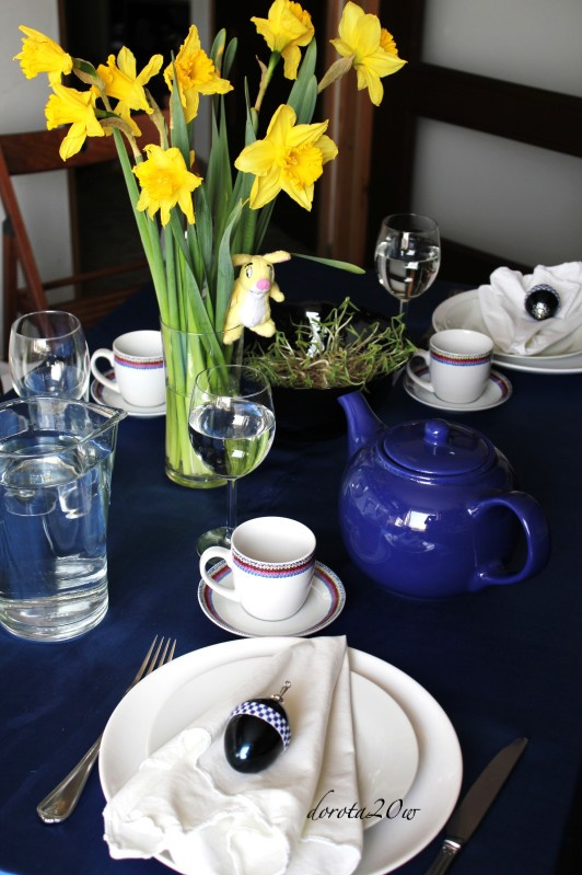 Wielkanocna dekoracja stołu