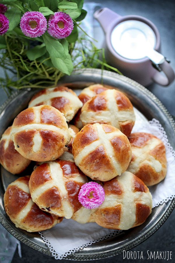 Hot cross buns 