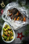 Kaczka pieczona z gruszką i brukselką - świąteczny obiad