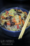 Glass noodles z warzywami i grzybami mun