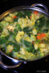 Zupa brokułowa ze szpinakiem